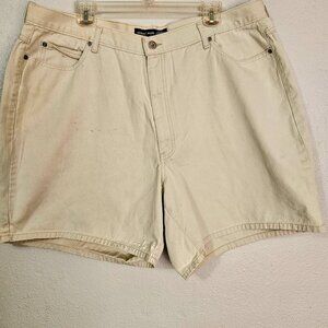 Venezia Jeans Women High Rise Plus Size Beige  Casual Minimalist Shorts Size 22